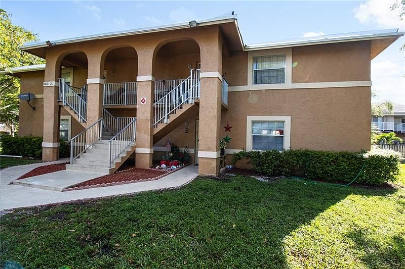 1st image of 11420 NW 43rd St