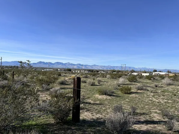 1760 S Gateway Blvd, Ridgecrest, CA 93555