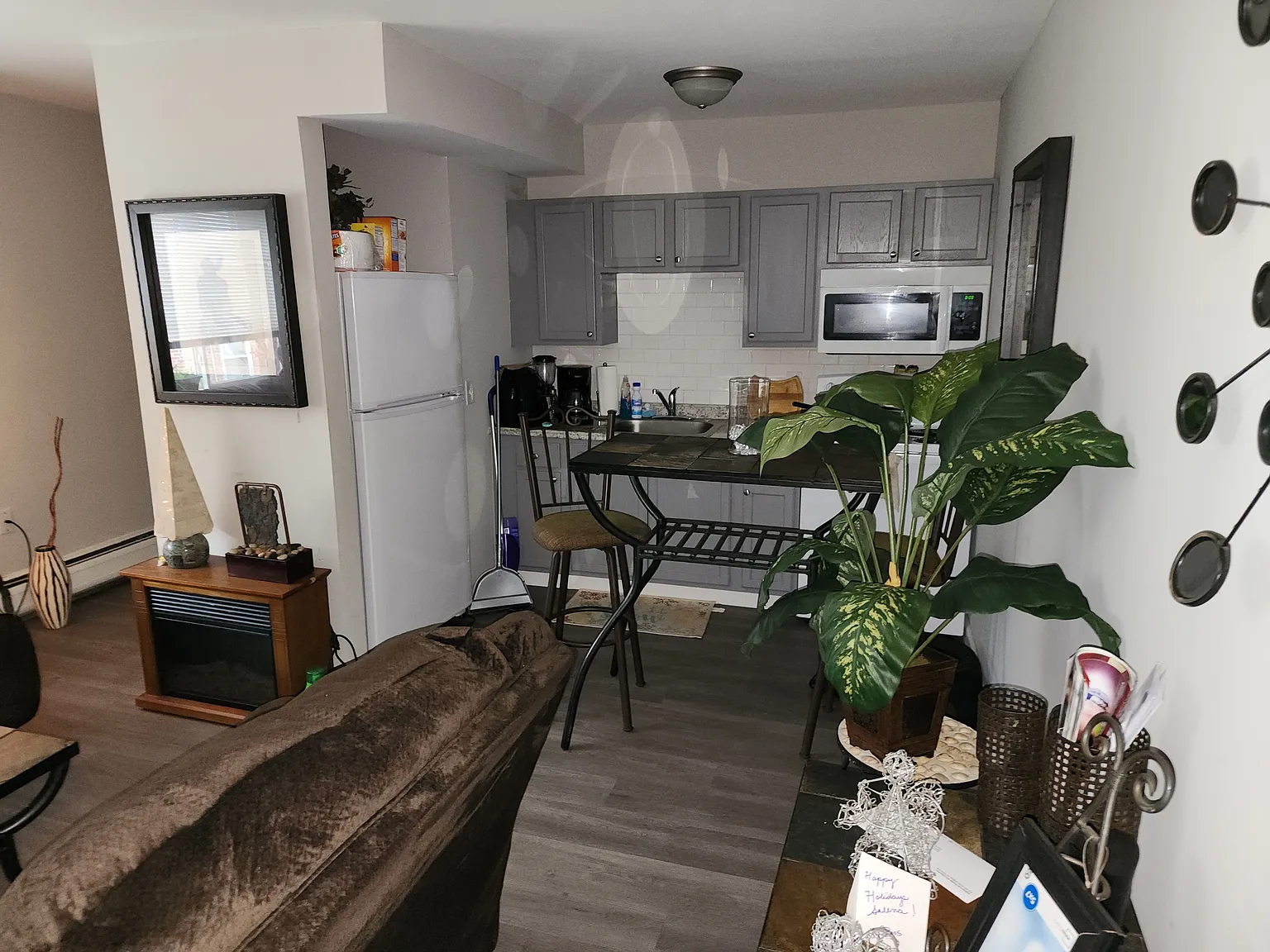 3035 Gilbert Ave - 9 — Photo 1
