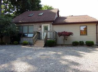 1705 Harrison Ln, Youngstown, NY 14174