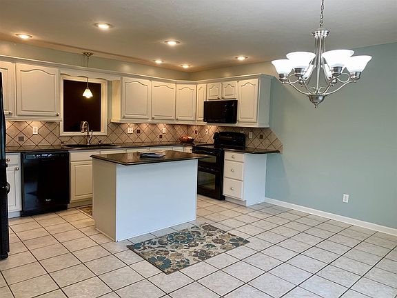 Large Kitchen