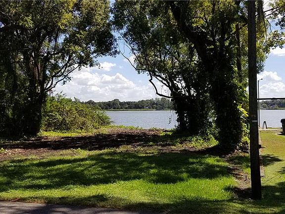 2nd image of 3749 Lake Blue Dr NW