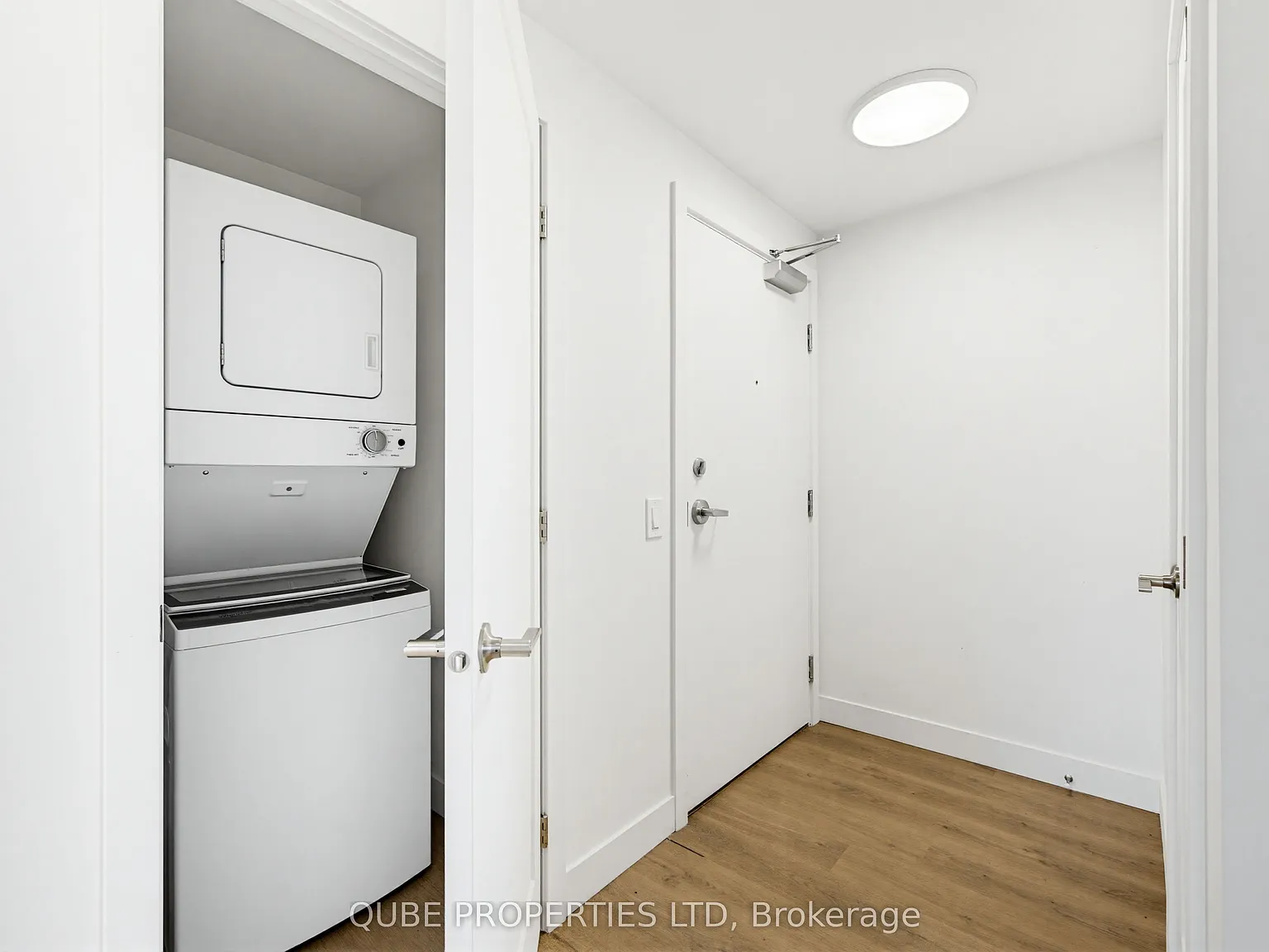 15 Larch St — Photo 4