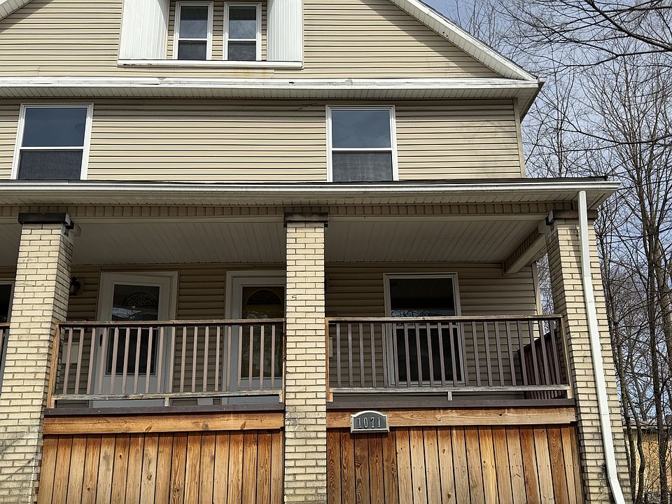 1st image of 1071 Ackley St