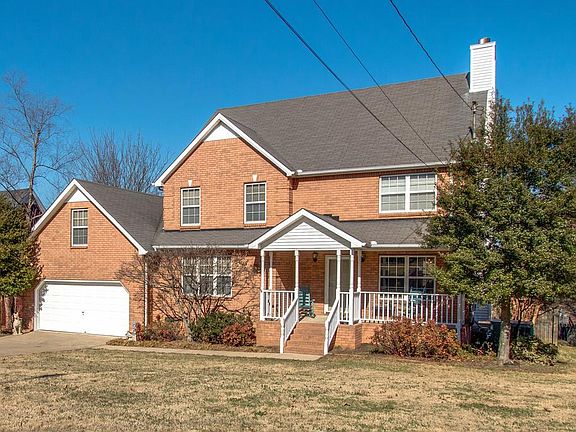 2nd image of 124 Cedar Forest Dr