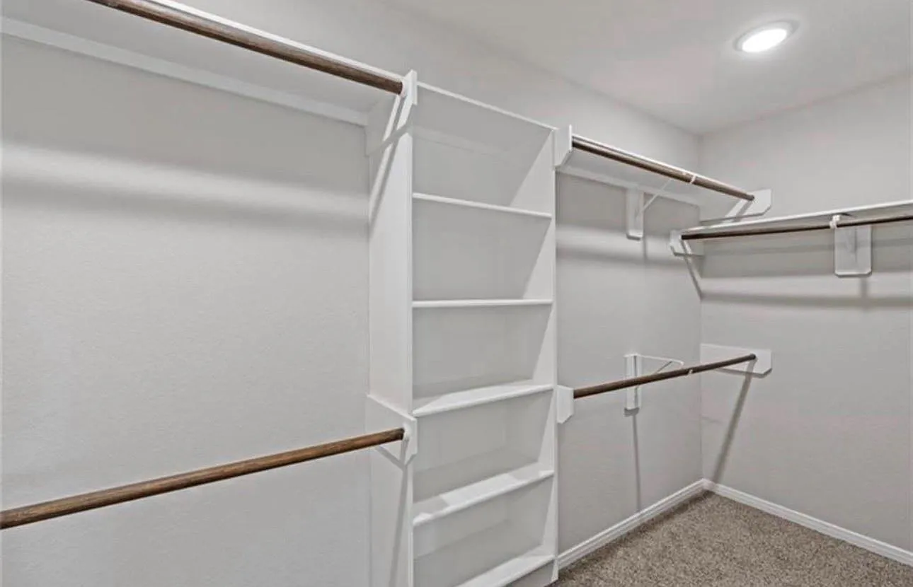3 bed, 2.0 bath, 1751 sqft, $2,000 — Photo 4