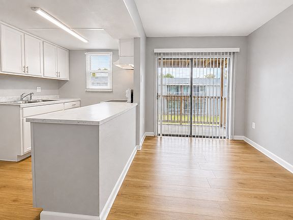 3rd image of 2763 L B McLeod Rd #O