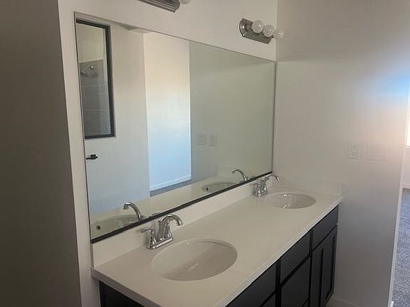 5th image of 3394 W 36th Pl
