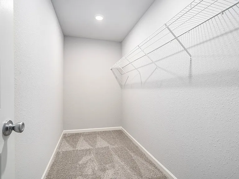 8191 Crestbrook Ct — Photo 12