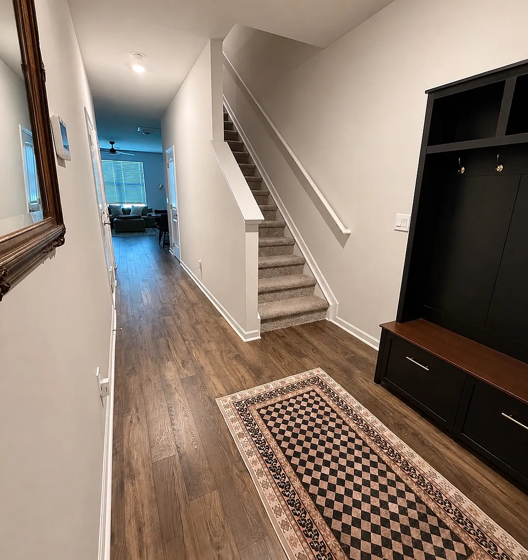 3 bed, 1481 sqft, $1,999 — Photo 2