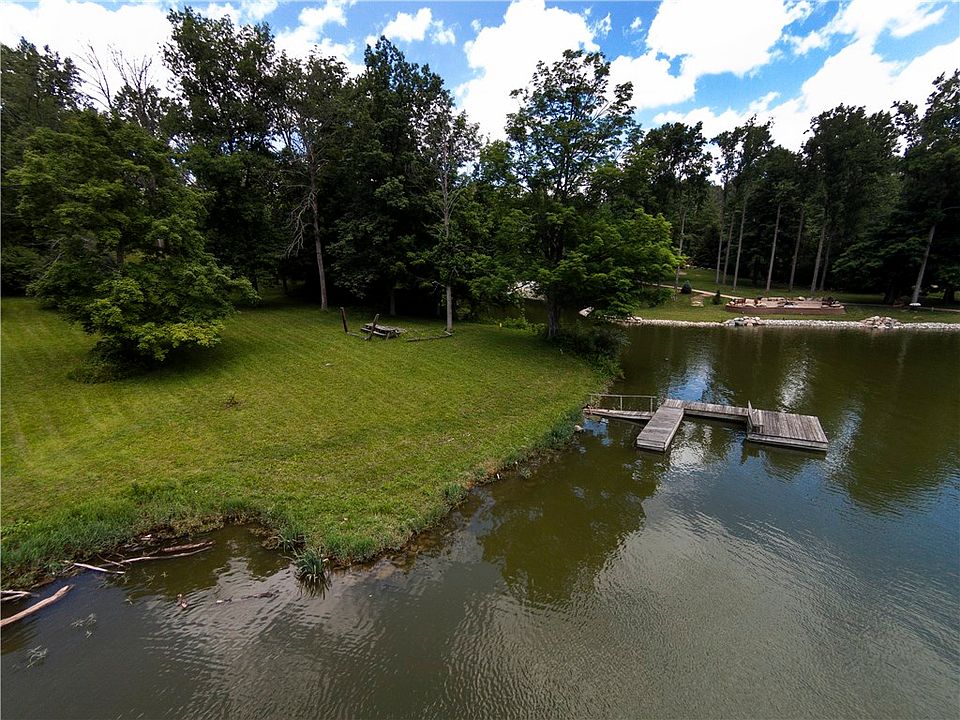2nd image of 8635 Bay Colony Dr