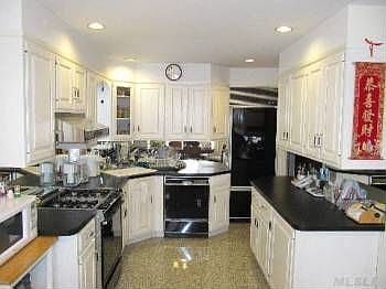 2nd image of 15736 24th Ave