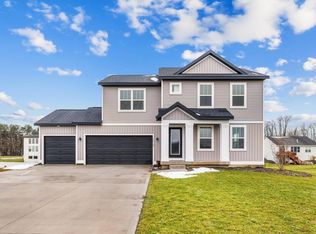 10725 Melanie Dr, Allendale, MI 49401