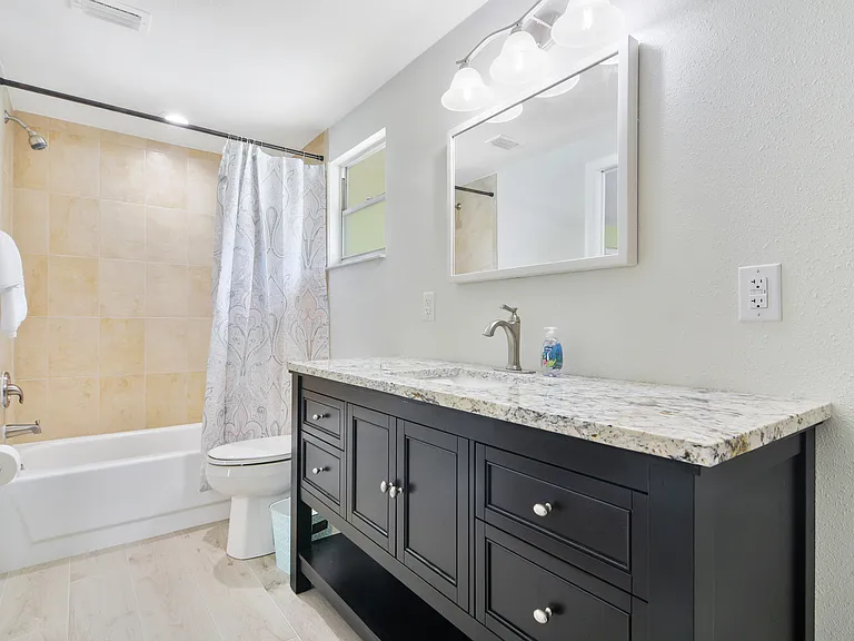 4108 Sand Lake Ct — Photo 13
