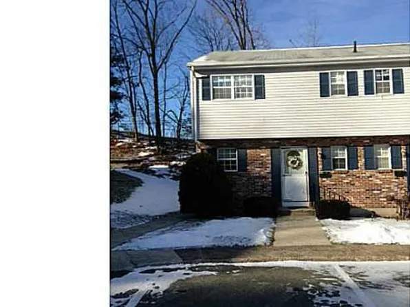 9 Carter Hts, Plantsville, CT 06479