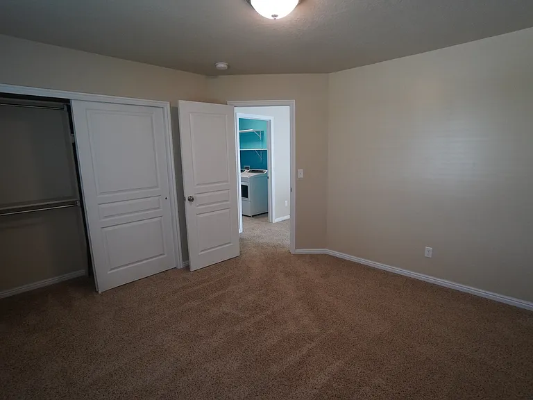 883 S Daisy Dr — Photo 8