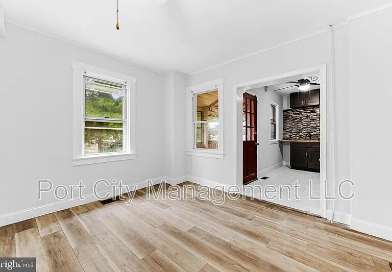 215 Cleveland Ave #1 — Photo 6