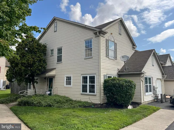 125 Stonebridge Blvd #125, New Castle, DE 19720