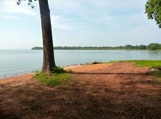 3503 Nicolet Drive Green Bay Wi, Green Bay, WI 54302