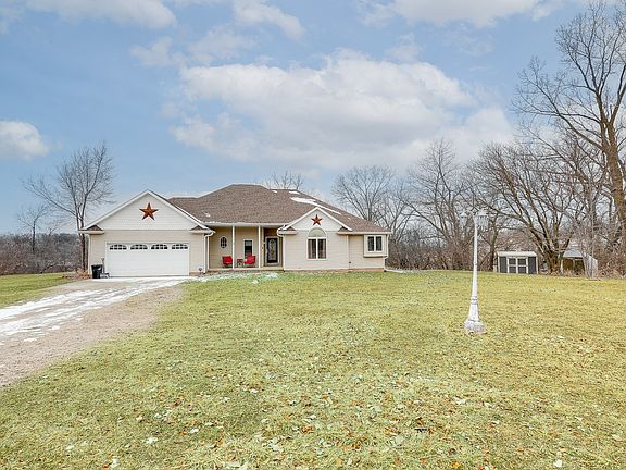 2nd image of 1023 Union Dr