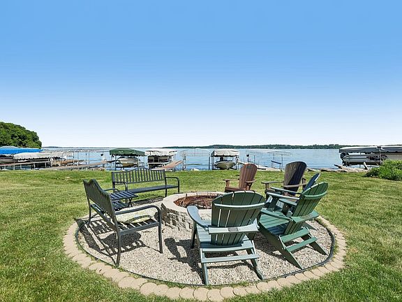 2nd image of 2809 Century Harbor Rd