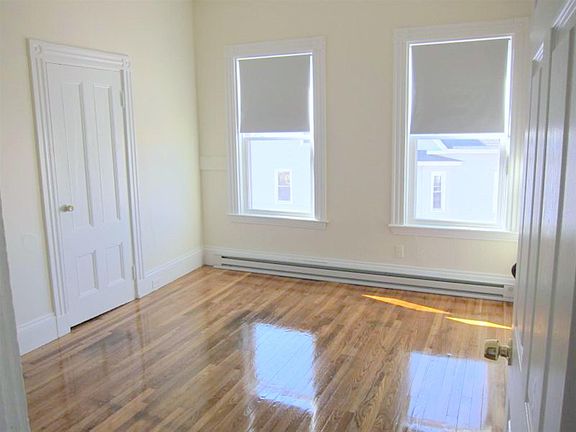 2nd image of 380 Somerville Ave Suite 2