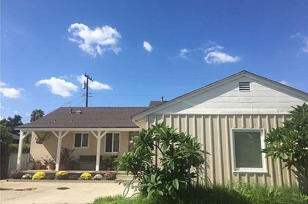1st image of 283 N Spruce Dr