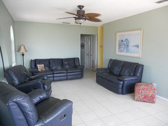 5th image of 1304 Harbor Island Dr #A