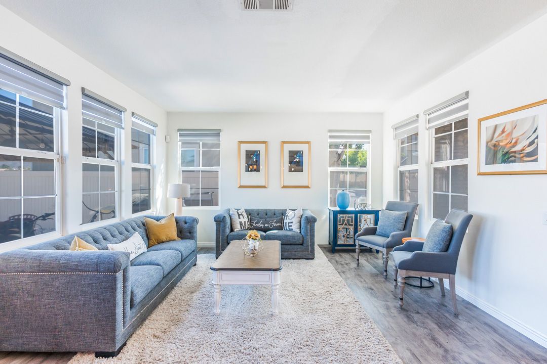 next background image