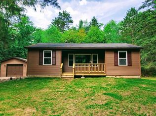 3936 Evergreen Rd, Eagle River, WI 54521
