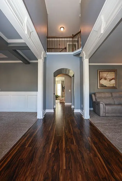 5 bed, 3.0 bath, 3286 sqft, $3,000 — Photo 4
