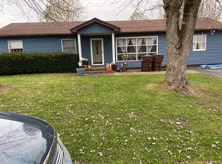 18 Ferguson Ave, South Webster, OH 45682