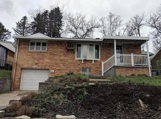 1824 Maydell St, Pittsburgh, PA 15216