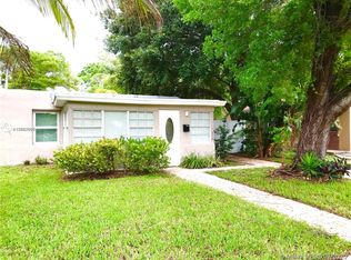 250 SW 7th St #A, Dania, FL 33004