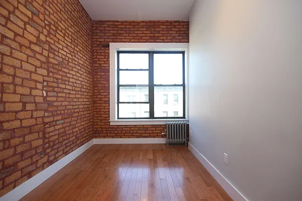Rented by Nooklyn NYC LLC | media 14