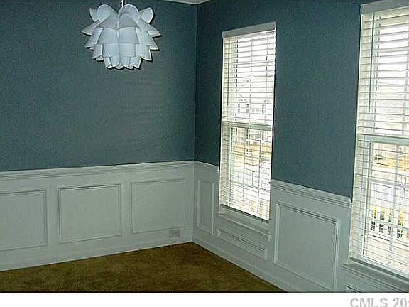 4th image of 5037 Broad Leaf Ct