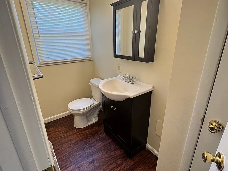 650 Beverly Hills Dr — Photo 20
