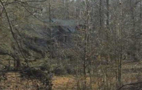 2nd image of 922 Austin Rd