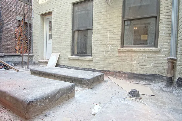 Rented by Lofts and Flats LLC | media 35