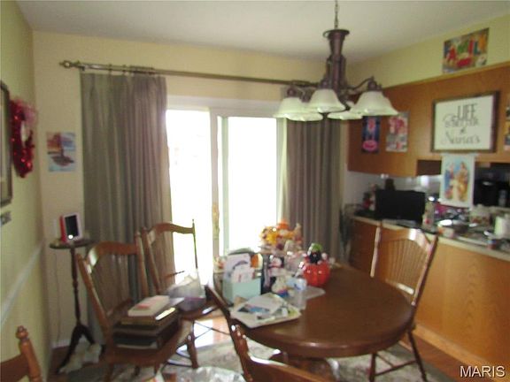 5th image of 4570 De Lynn Dr