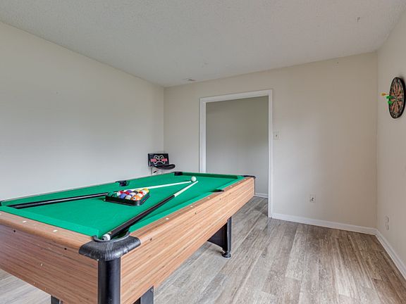 2nd image of 21 Camellia Dr #12