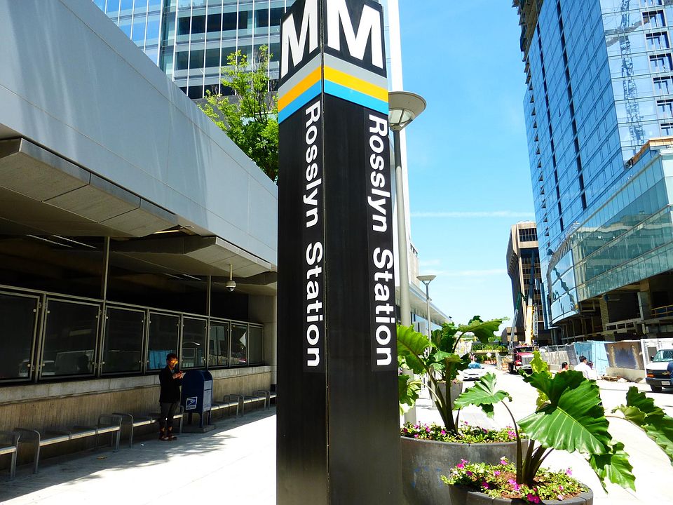Easy access to metro.