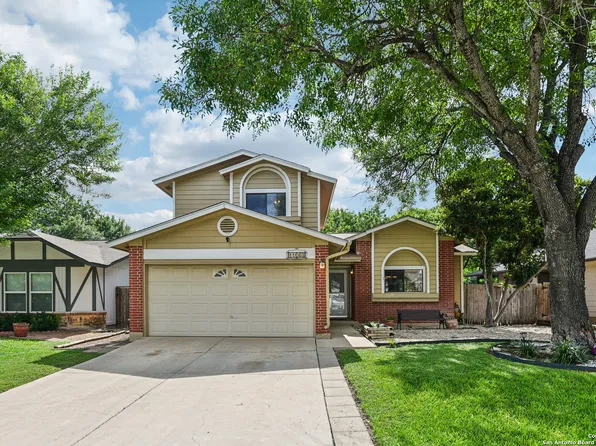 11063 Moonlit, San Antonio, TX 78249