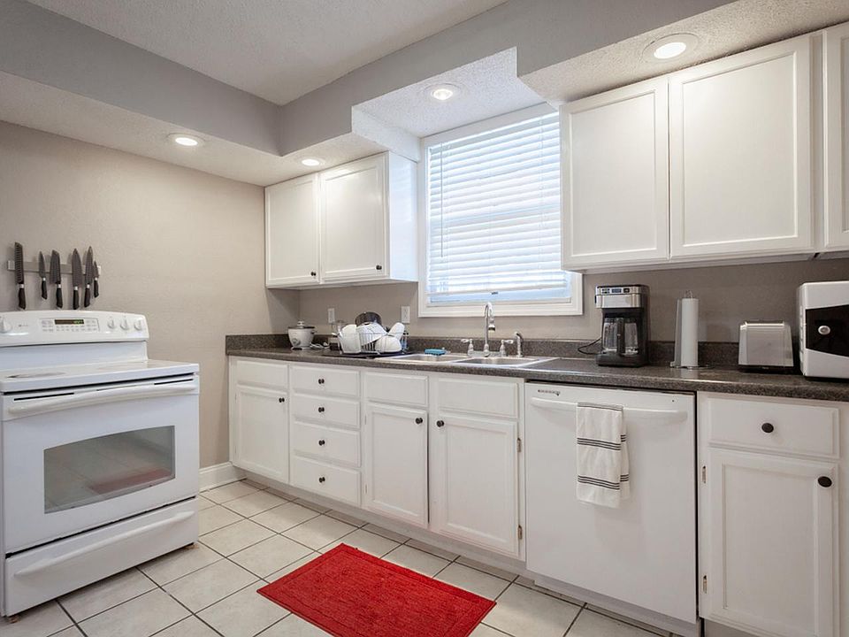 1st image of 3516 Baltimore Ave #18107400