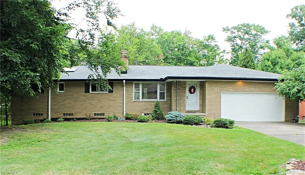 12706 Gardenside Dr photo 1