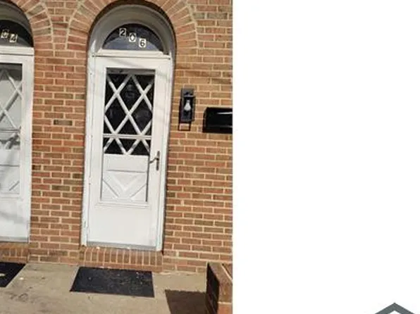 206 Fairground Ave, Hagerstown, MD 21740