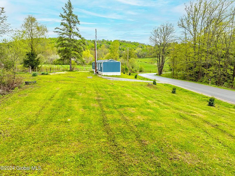 4th image of 678 Mill Road