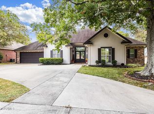 300 Creekwood Dr, Lafayette, LA 70503