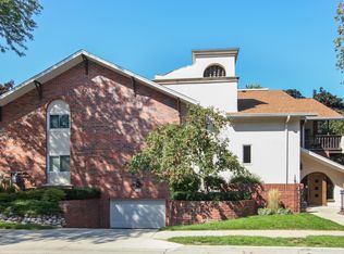 330 E Beaumont Ave APT 102, Whitefish Bay, WI 53217