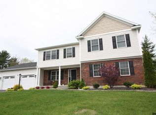 14A Stone Crest Dr, Mechanicville, NY 12118